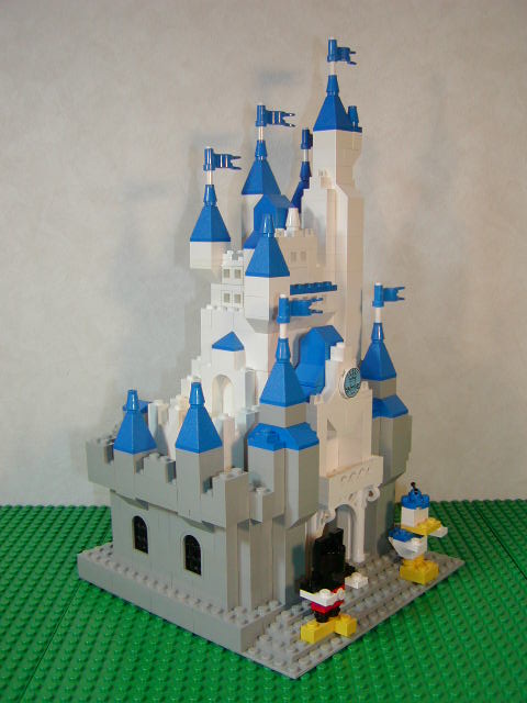 cinderellacastle030.jpg
