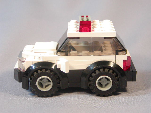 j_police_car_008.jpg