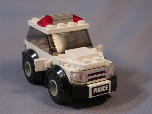 j_police_car_013.jpg