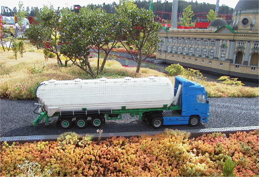 truck3.jpg