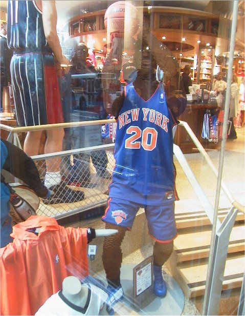 nba_store_houston4.jpg