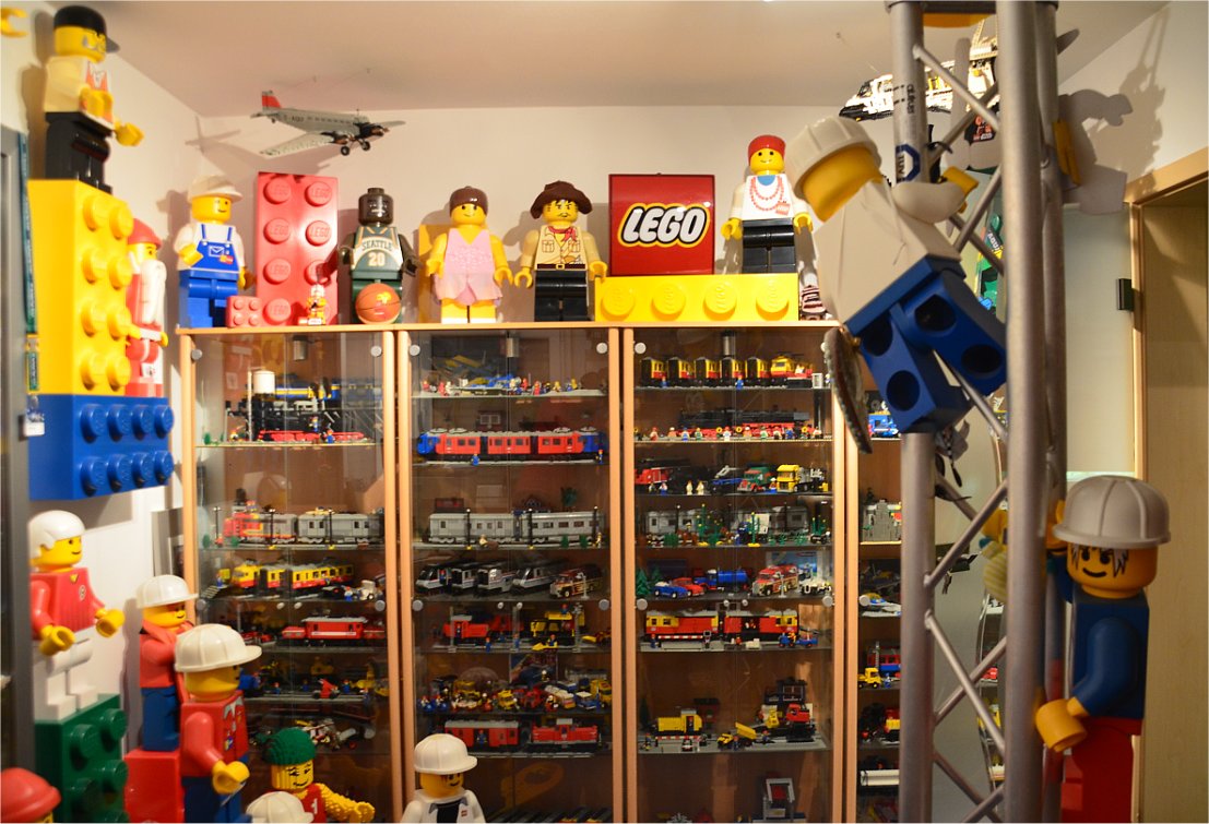 room.jpg