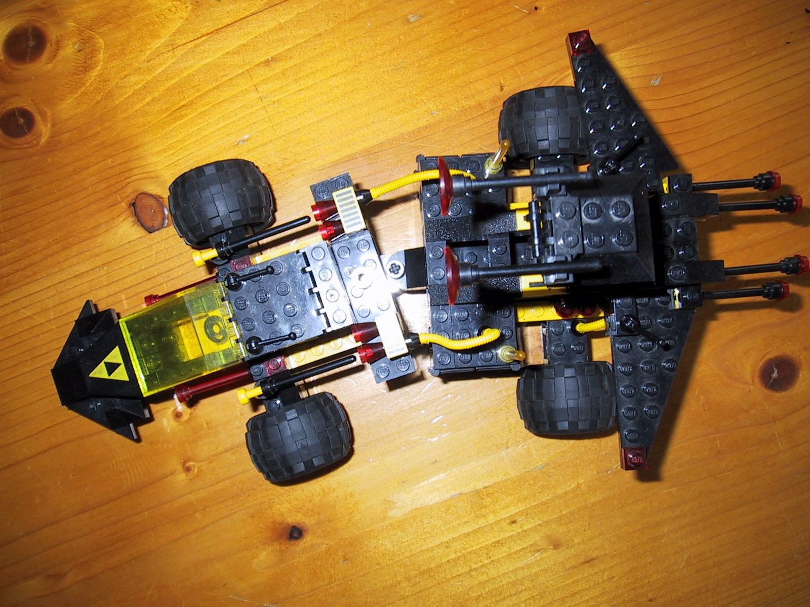 blaktron-04.jpg