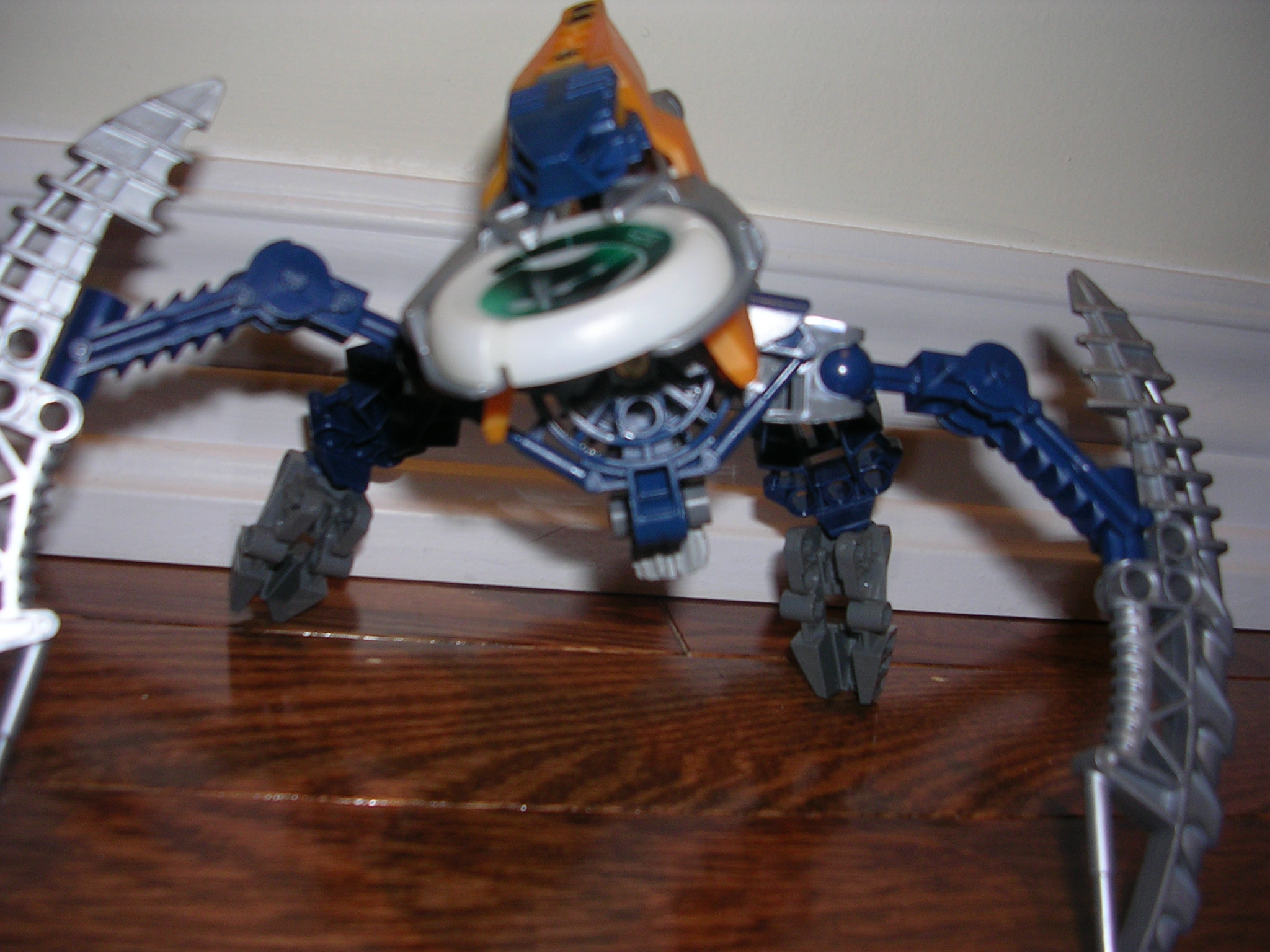my_own_bionicles_004.jpg