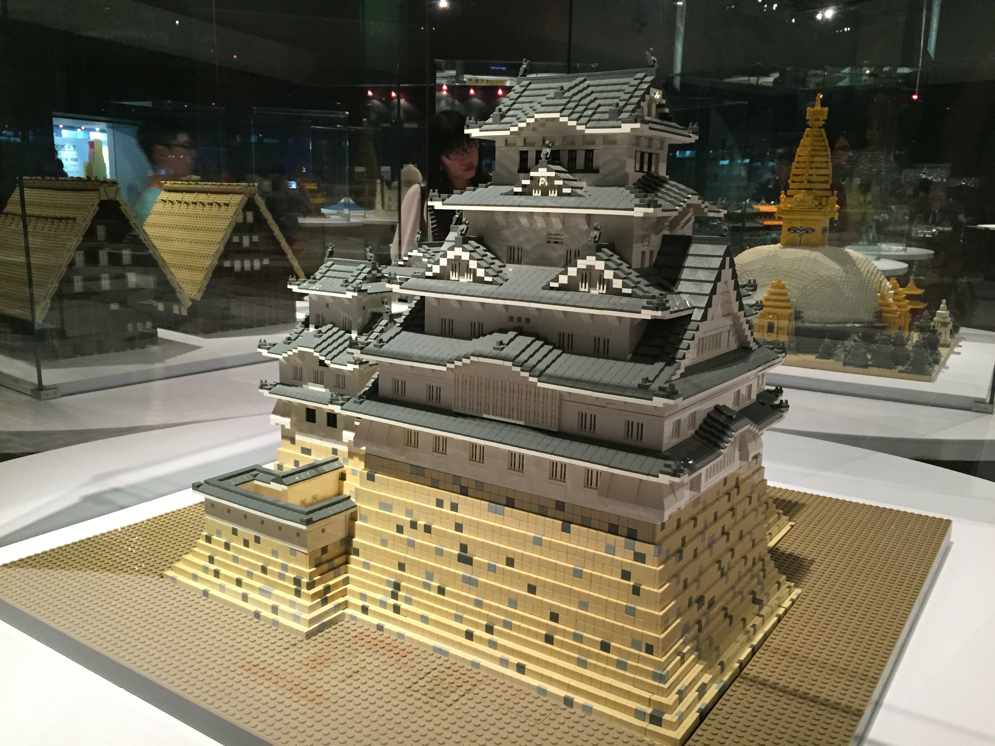 osaka_himeji_castle1.jpg