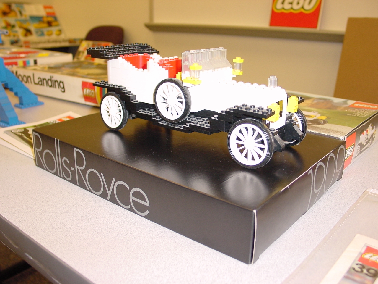 rollsroyce.jpg