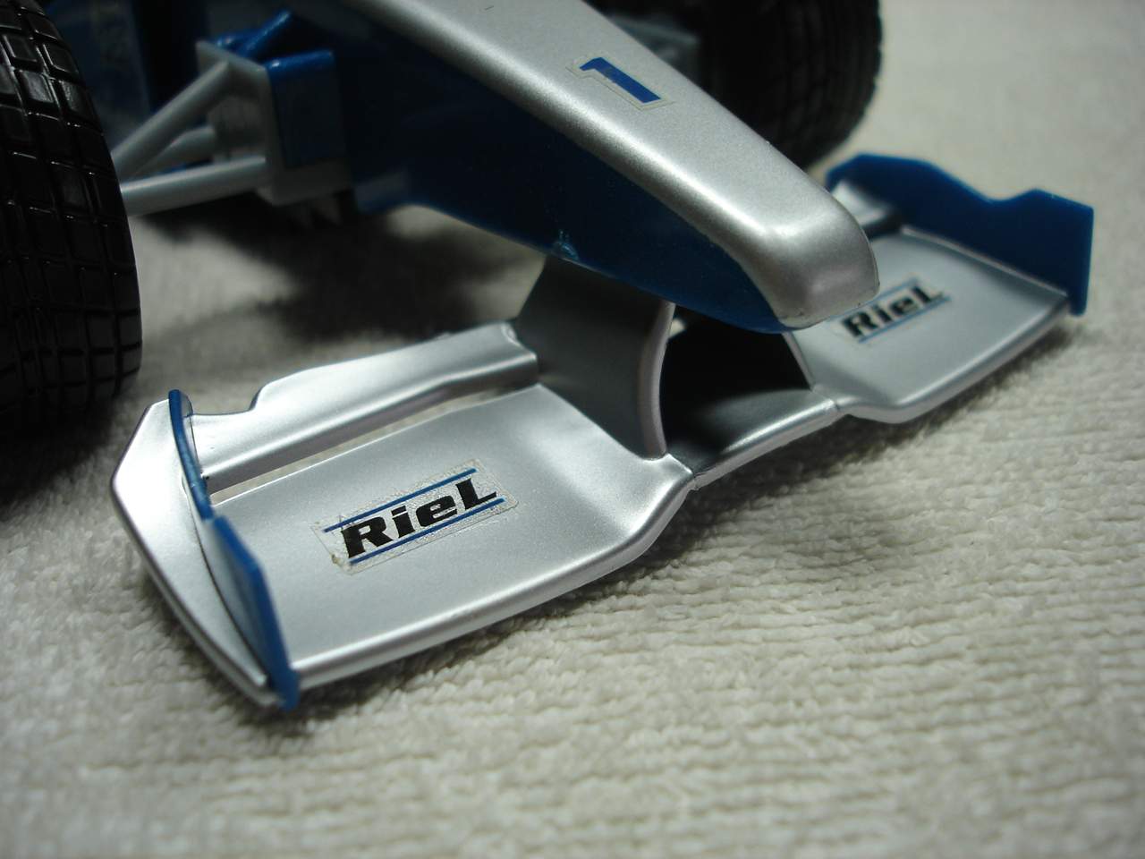 9744-174.jpg