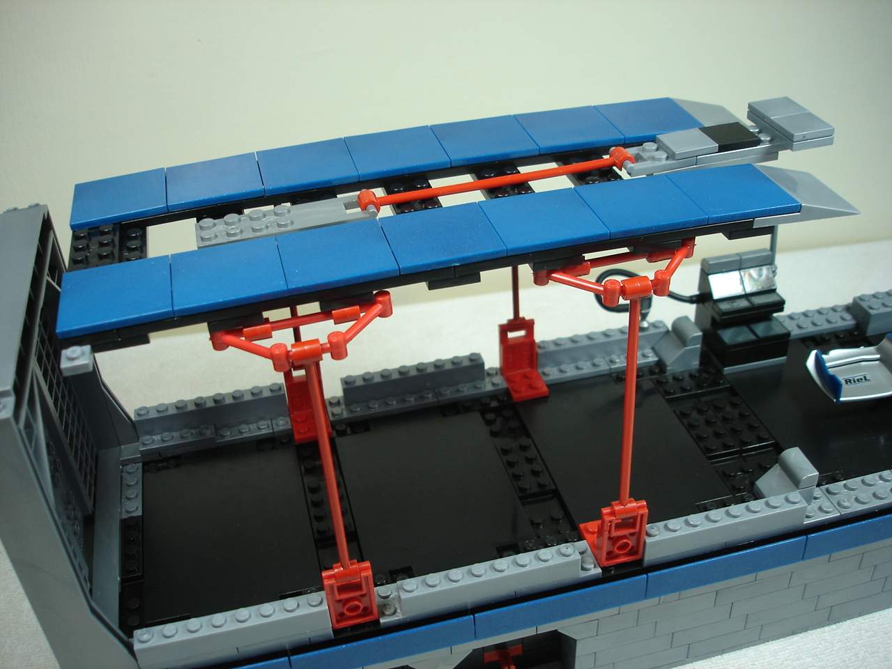 9744-517.jpg
