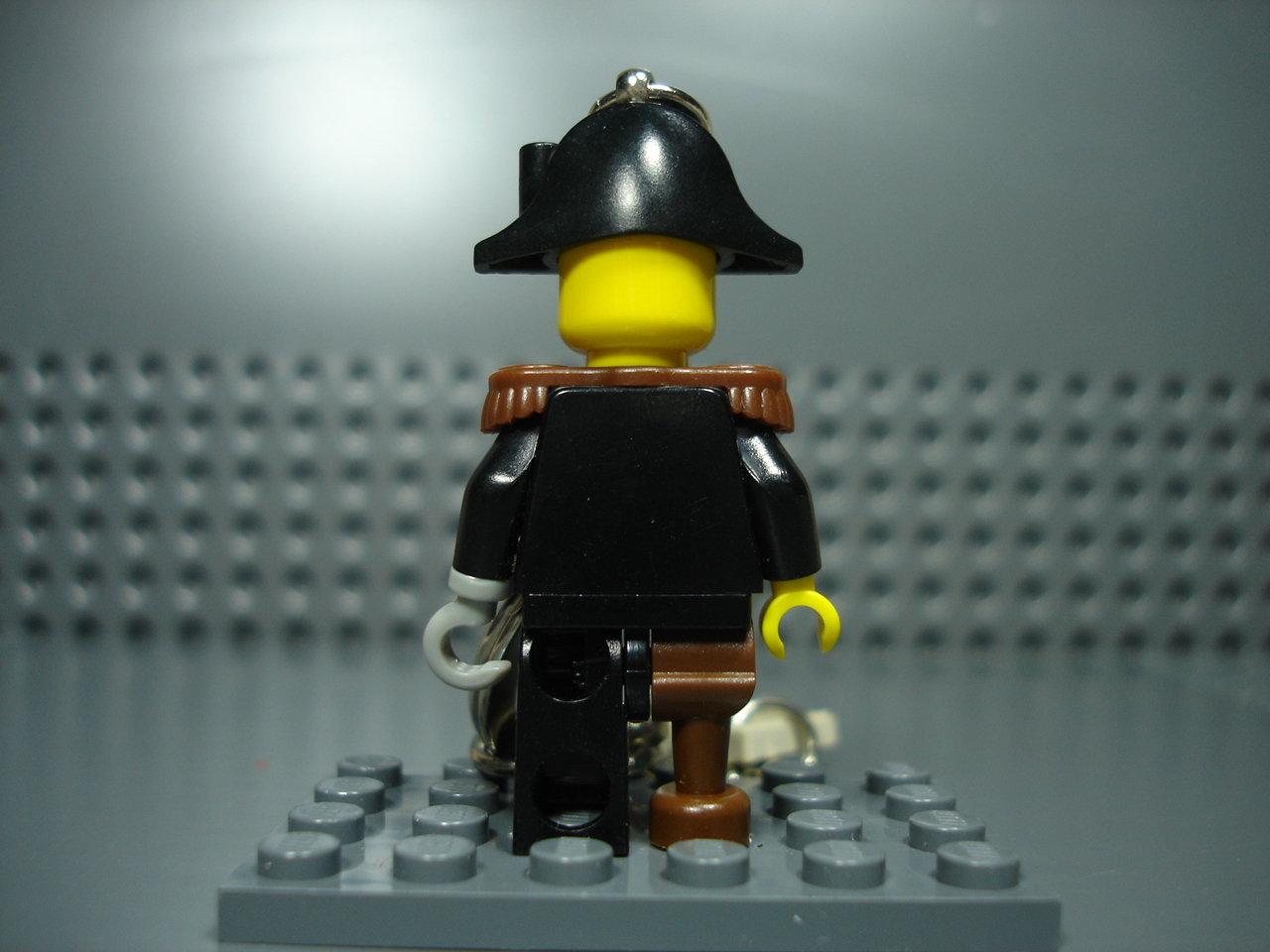 captain_roger-02.jpg