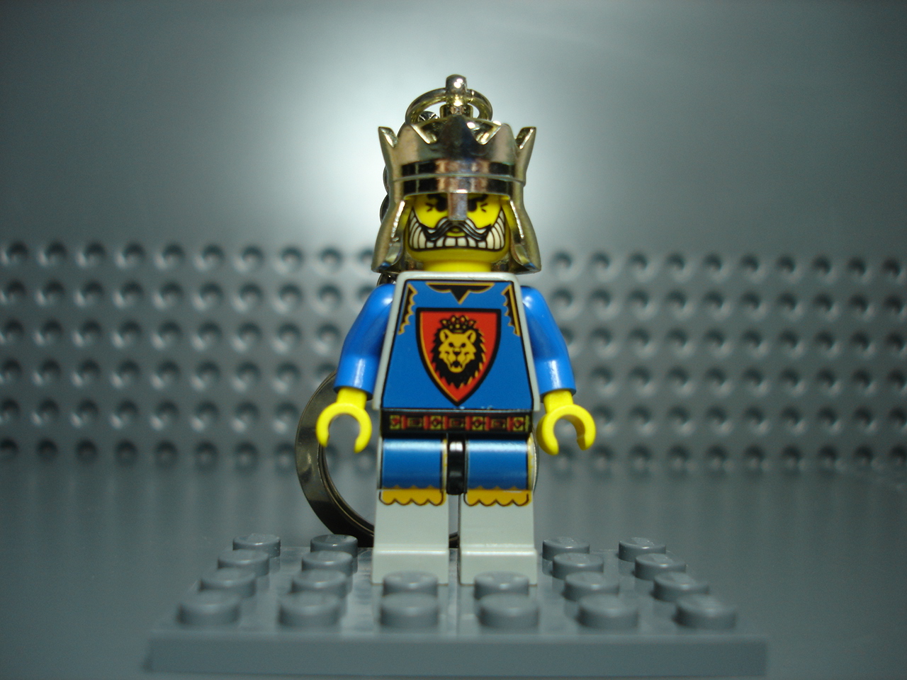 king_leo-02.jpg