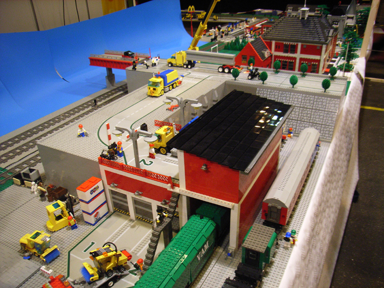 050925_lowlug_rail_004.jpg