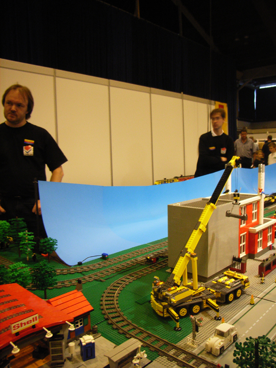 050925_lowlug_rail_007.jpg