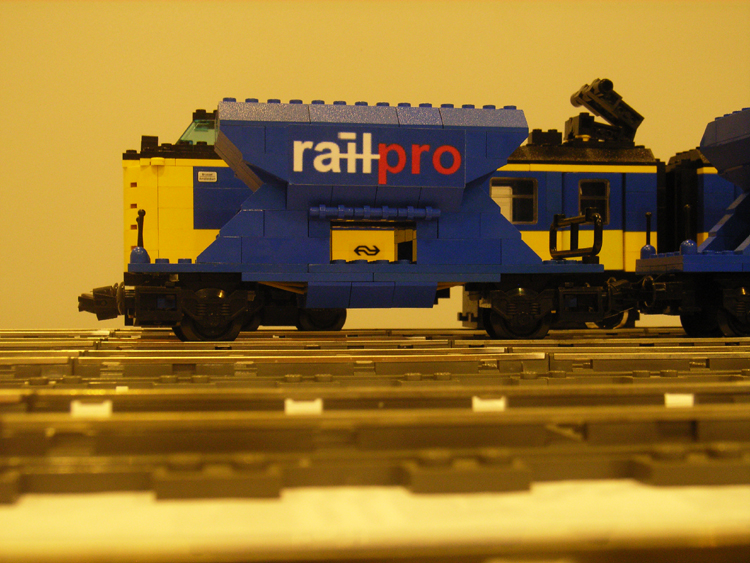 050925_lowlug_rail_040.jpg