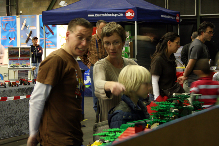 091010_11_neverroads_01.jpg