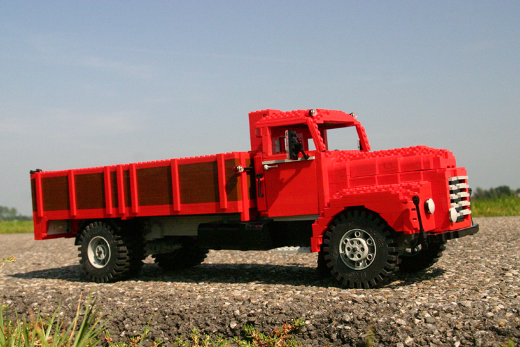 050904_volvo_l475_01.jpg