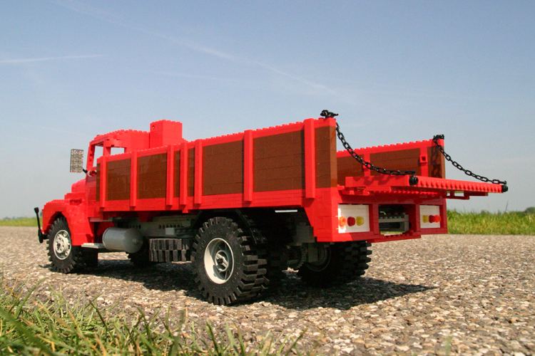050904_volvo_l475_02.jpg