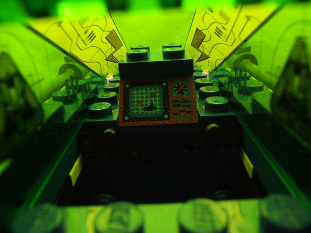 lasuss_cockpit_backview.jpg
