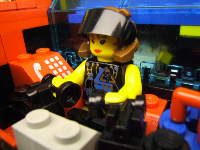 lasuss_pilots_seat_angle2.jpg