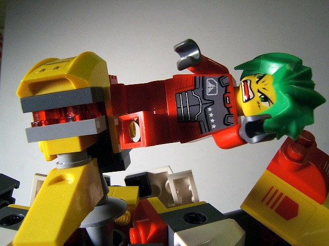 kami_sentai_mech_abuse.jpg