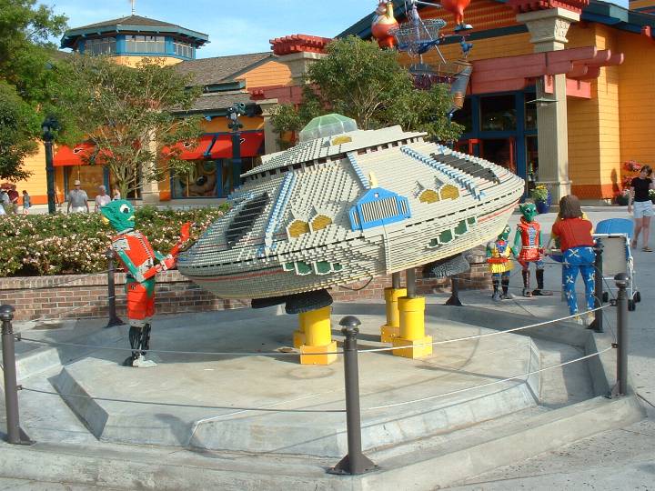 ufo3.jpg