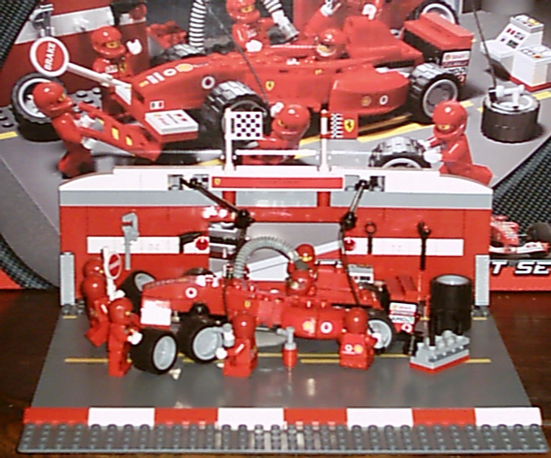 ferrari_f1_pit_set_8375_00.jpg