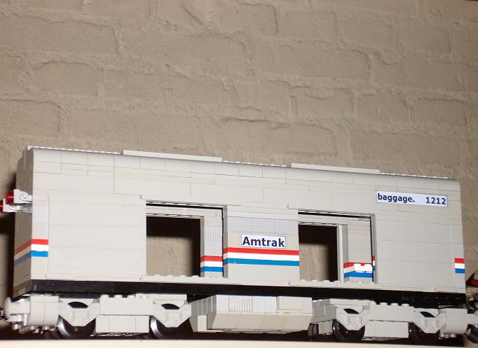 moc-wagon-amtrak-baggage-extended-version-001.jpg
