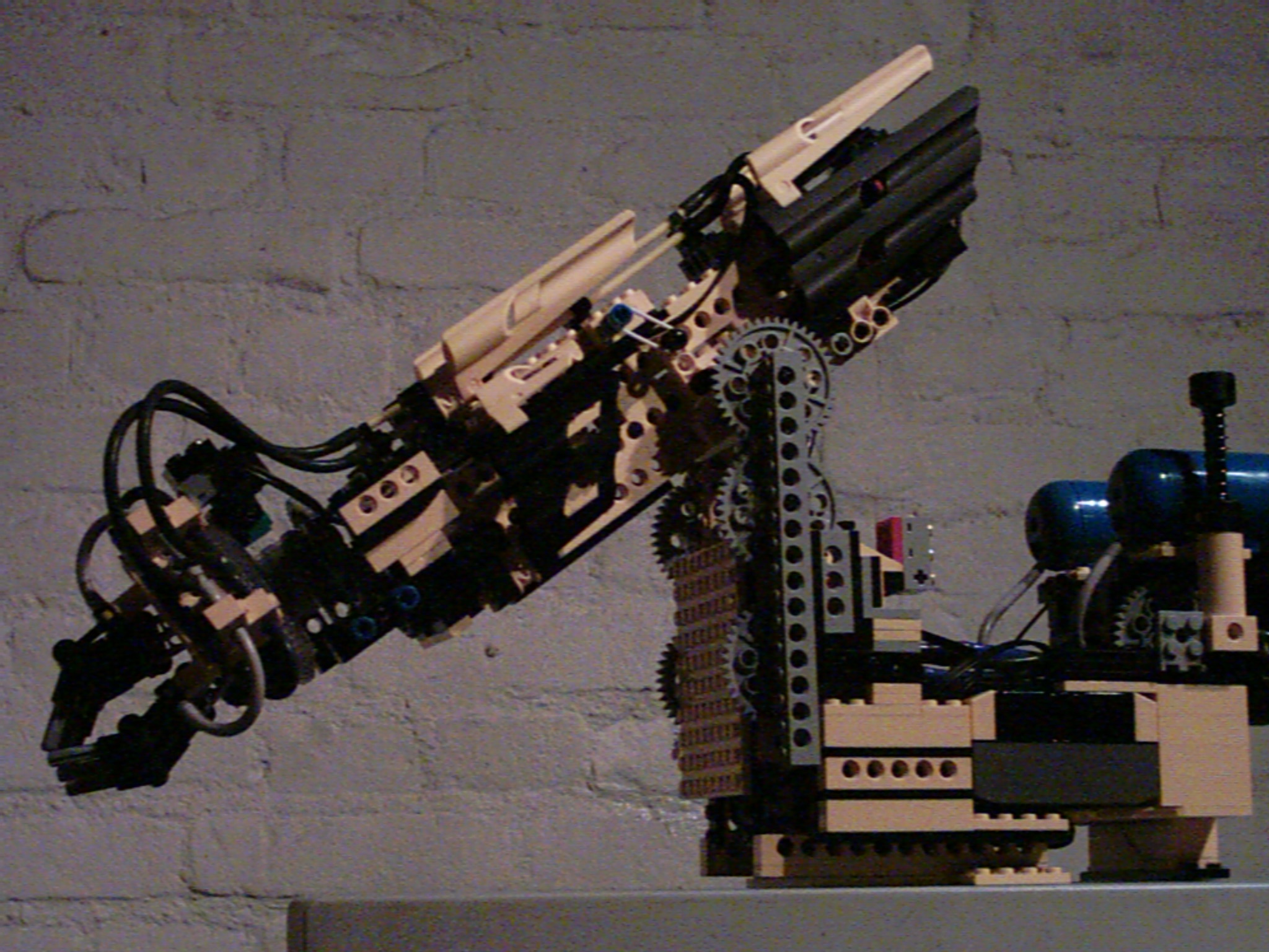 grabber-arm.01.jpg