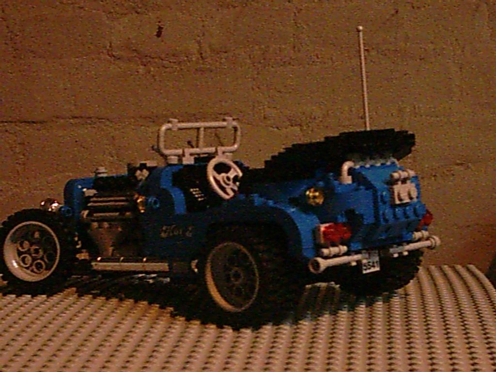 lego-legend-hot-rod-10151-009.jpg