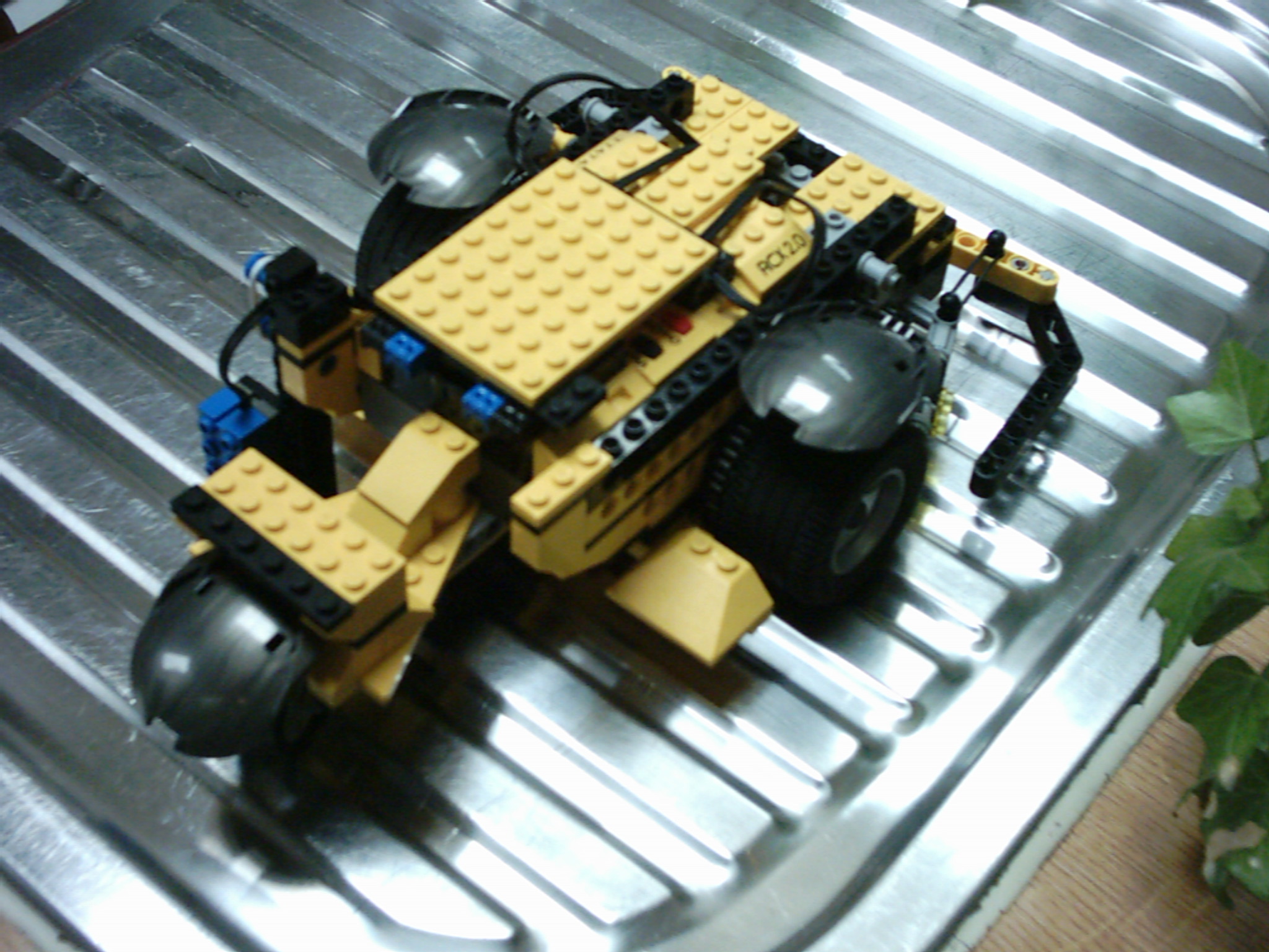line-follower.09.jpg