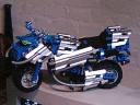 technic-race-motor-blauw011.jpg