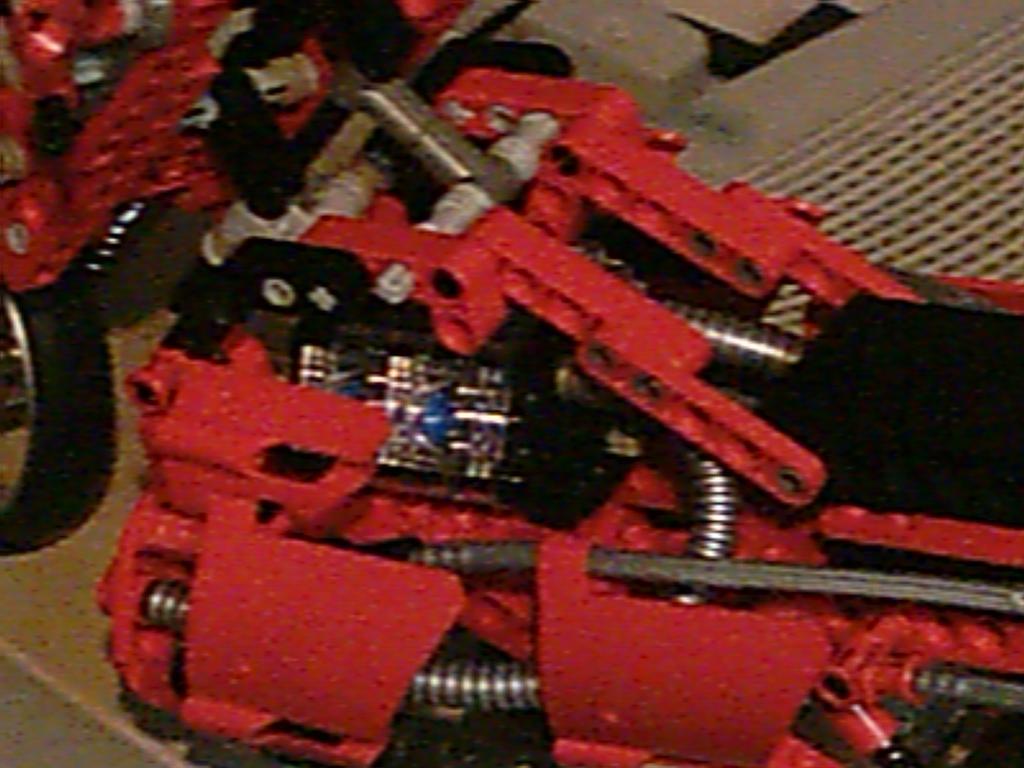 technic-race-motor-rood002.jpg