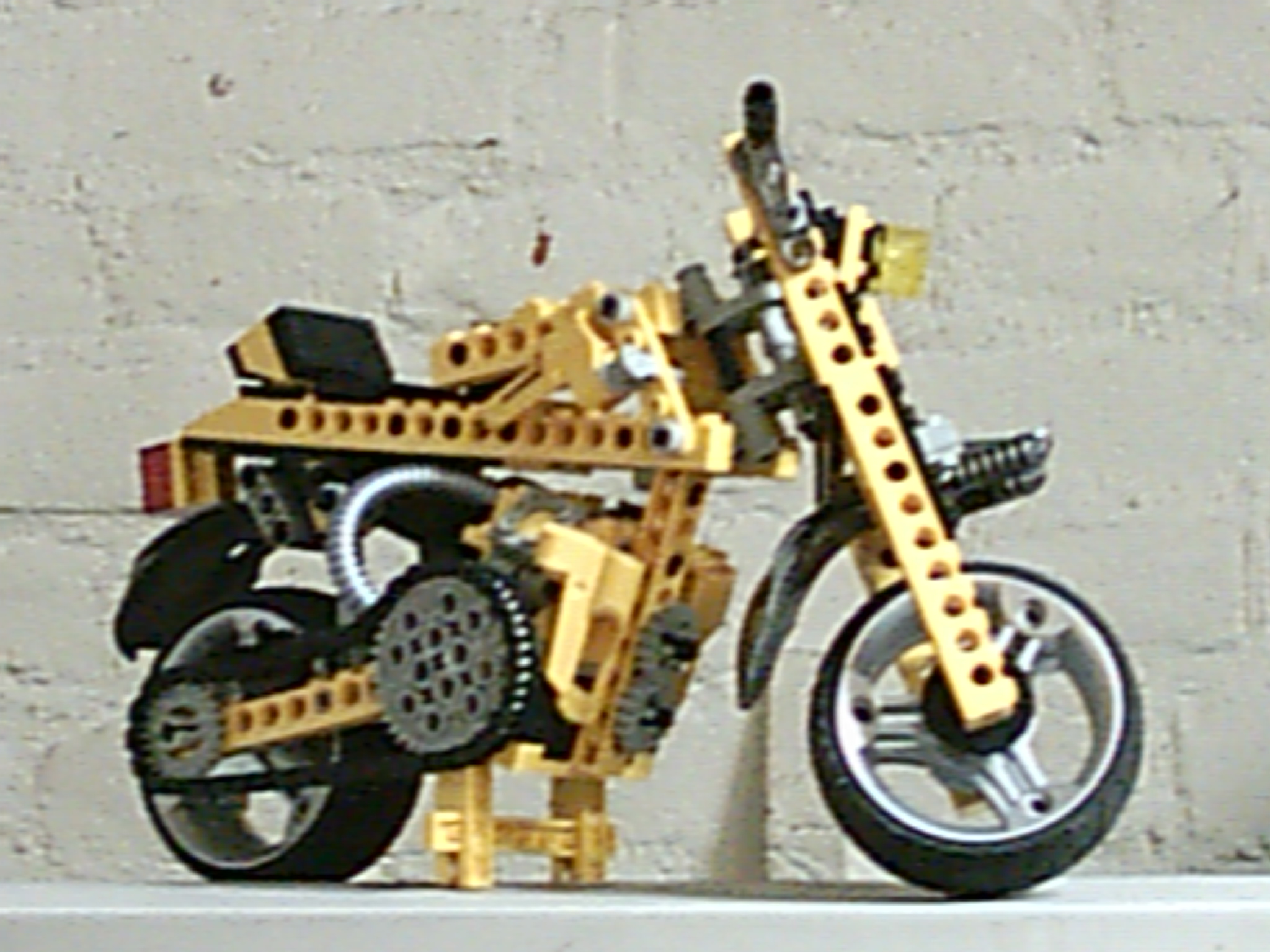technic-race-motor011.jpg