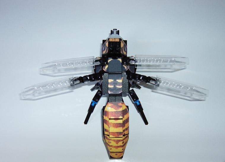 lego-wesp-000.jpg