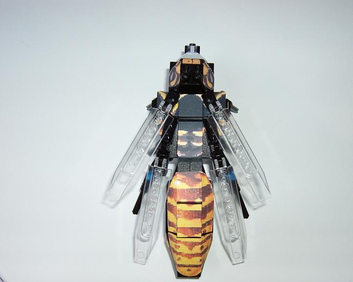 lego-wesp-002.jpg