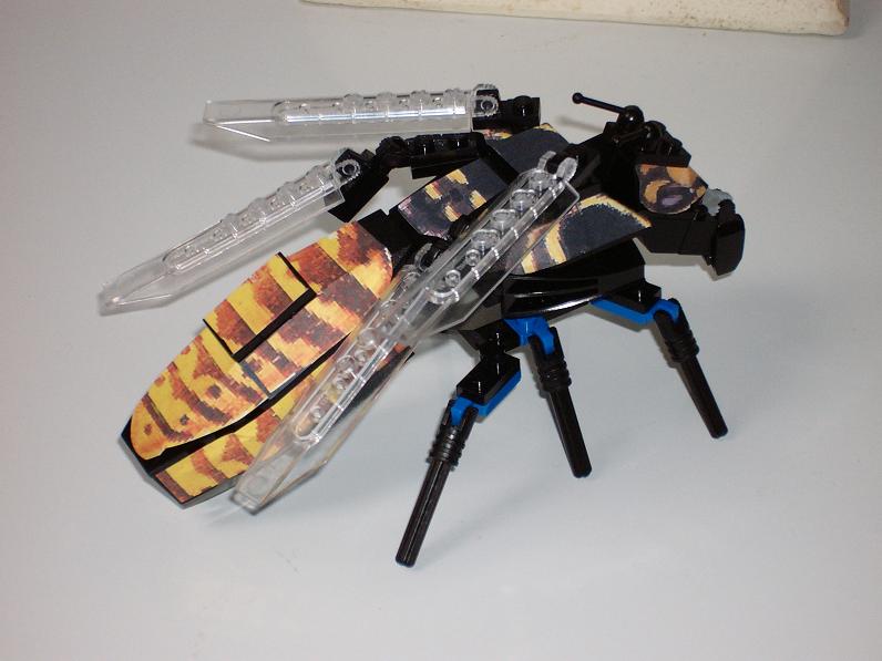 lego-wesp-004.jpg