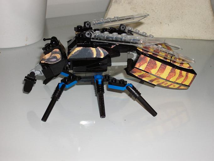 lego-wesp-006.jpg