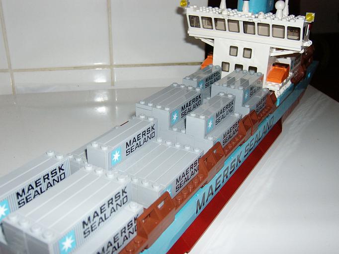set-10152-maersk-sealand-2005-edition-006.jpg