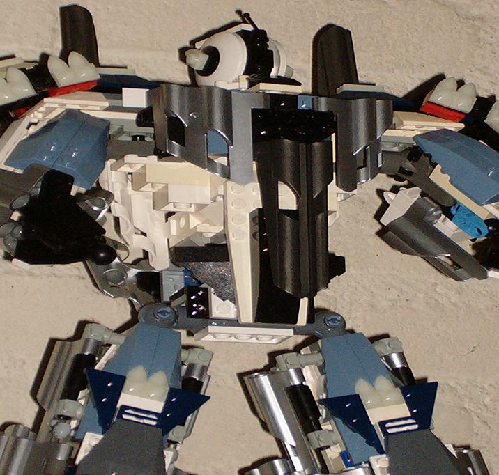 moc-mechbot-004-006.jpg