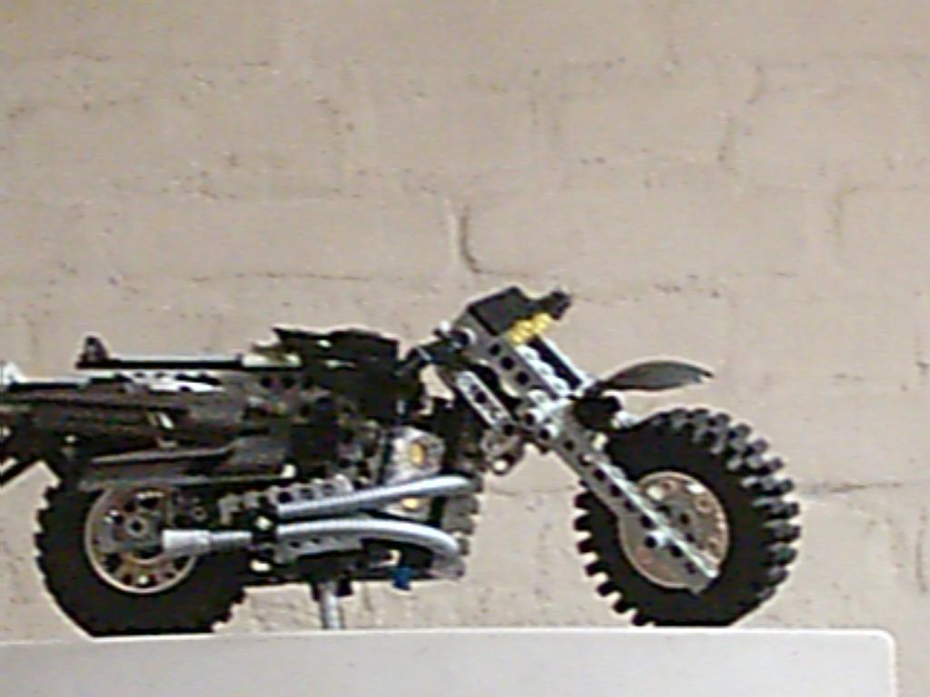 technic-race-motor-004.jpg