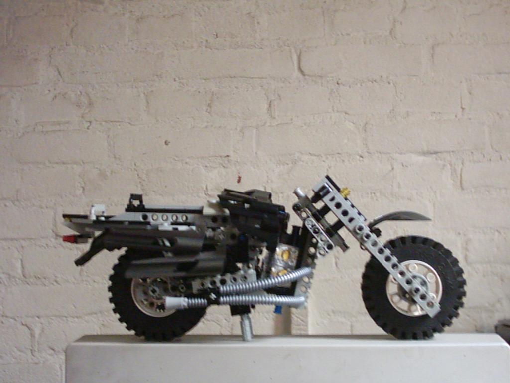 technic-race-motor-006.jpg