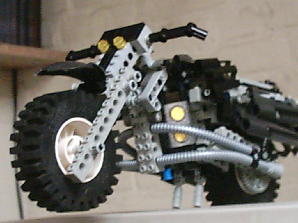 technic-race-motor-008.jpg