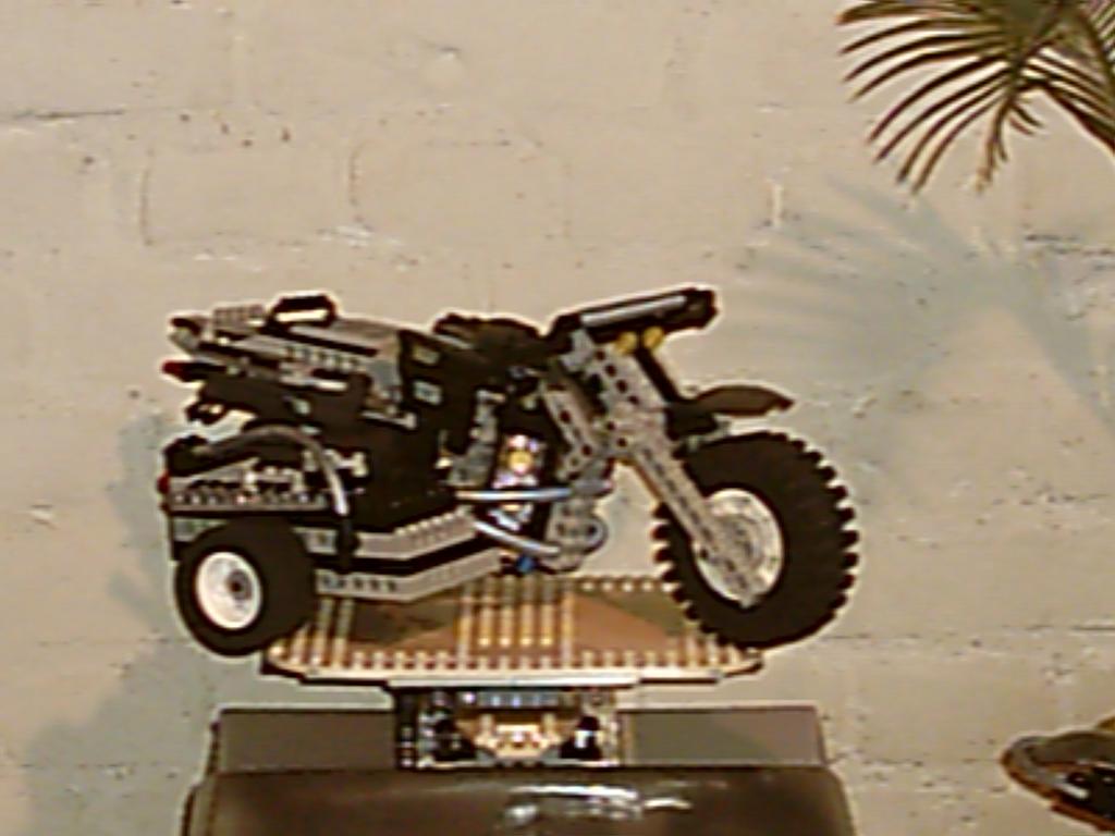 technic-race-motor-met-zij-span015.jpg