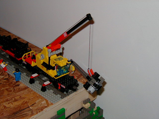 07-build_crane-01.jpg