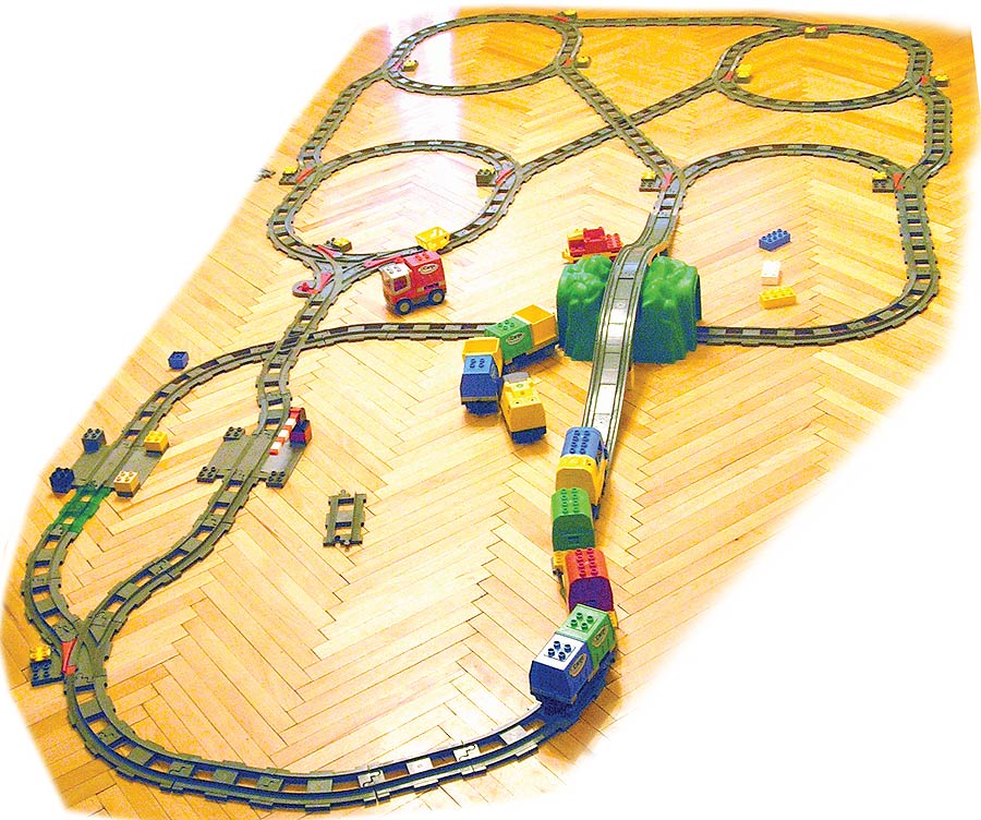 lego_duplo_train_railways.jpg