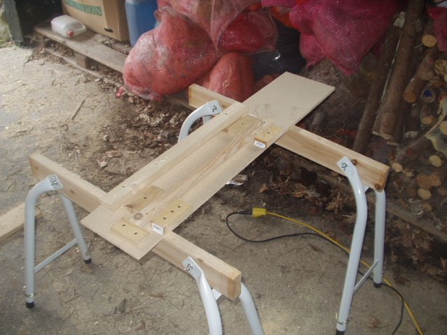 20040714_base_with_leg.jpg