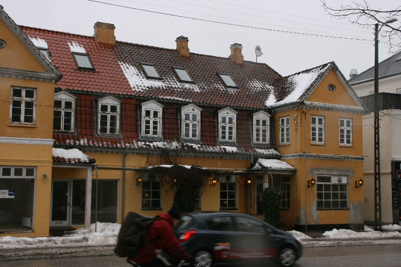 bar_front.jpg