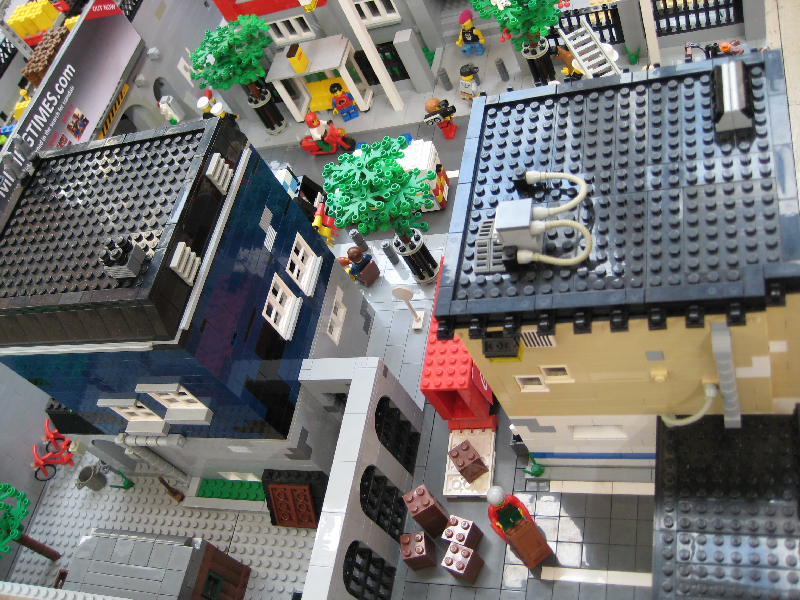 lego-dublin-exhibit-minifig-times-49.png
