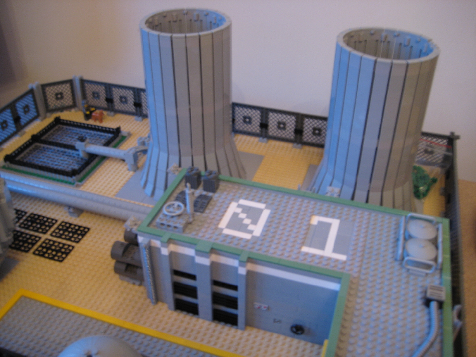 lego-nuclear-power-plant-013.png