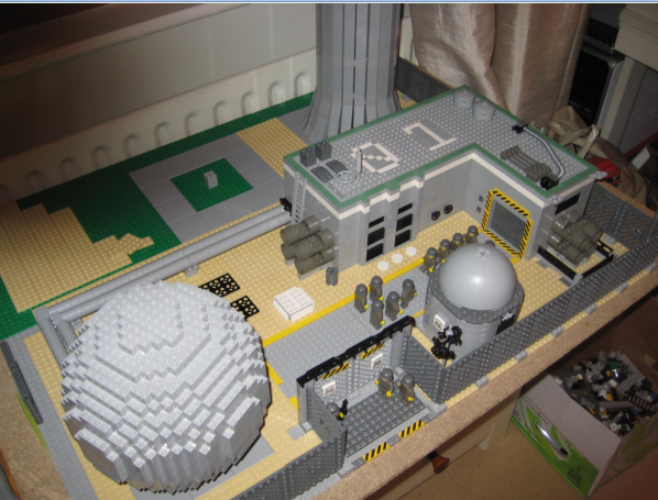lego-nuclear-power-plant-under-construction.png