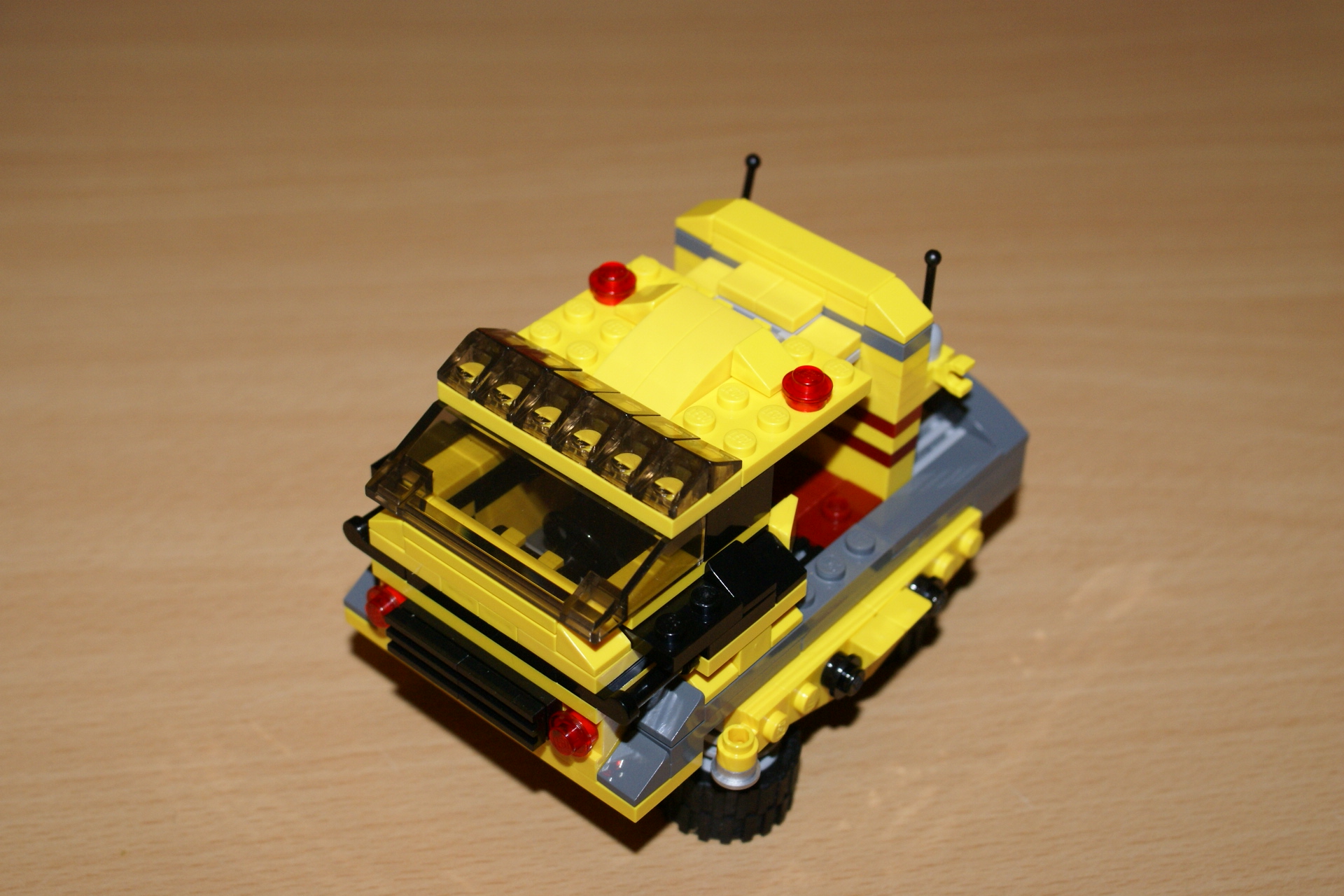 lego-4939-alt-moc-01.01.jpg